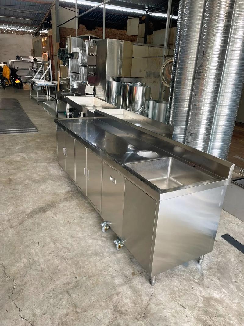 匠心鈑金，再鑄品質(zhì) 續(xù)寫不銹鋼柜體的專業(yè)制造之旅